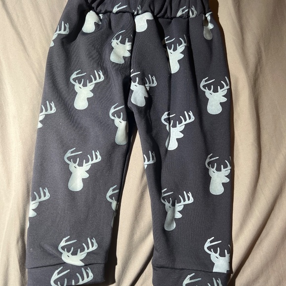 Deer Three Piece Set | Ladies Man | 3-6 Month | NWOT| Bow tie | Newborn Gift - Picture 3 of 5